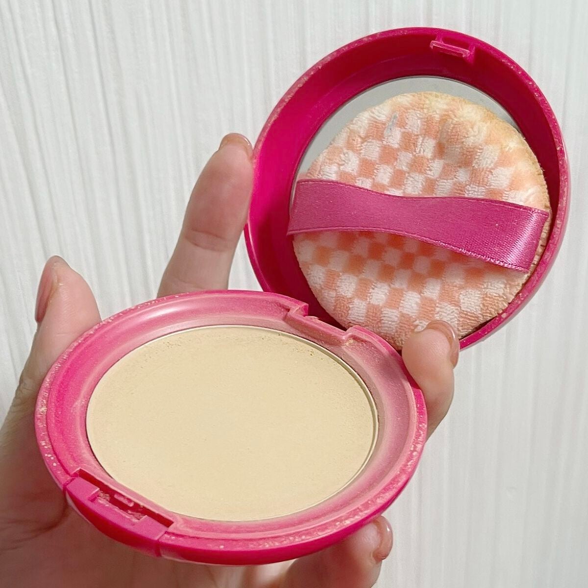 カバコン N/カバコン/プレストパウダーを使ったクチコミ(3枚目)