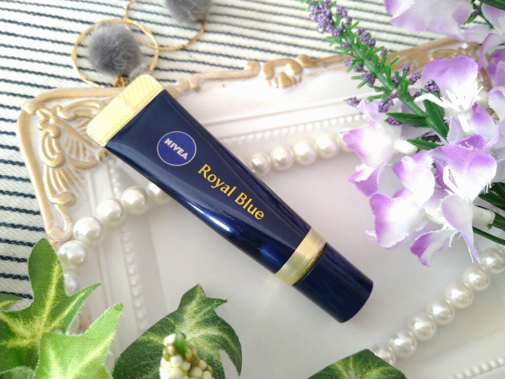 ニベア ロイヤルブルーリップ 濃密美容ケア/ニベア/リップ美容液を使ったクチコミ(2枚目)