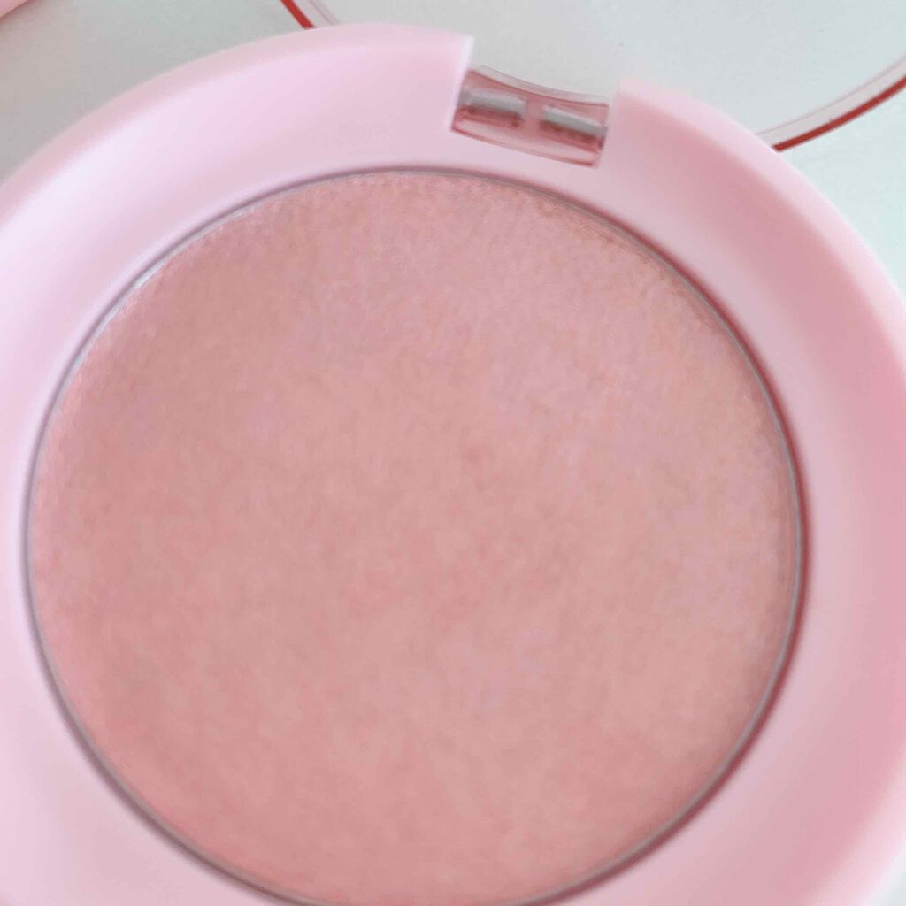 チェリーブロッサム ルミナイザー 2020 Jeju Color Picker/innisfree/パウダーハイライトを使ったクチコミ（2枚目）