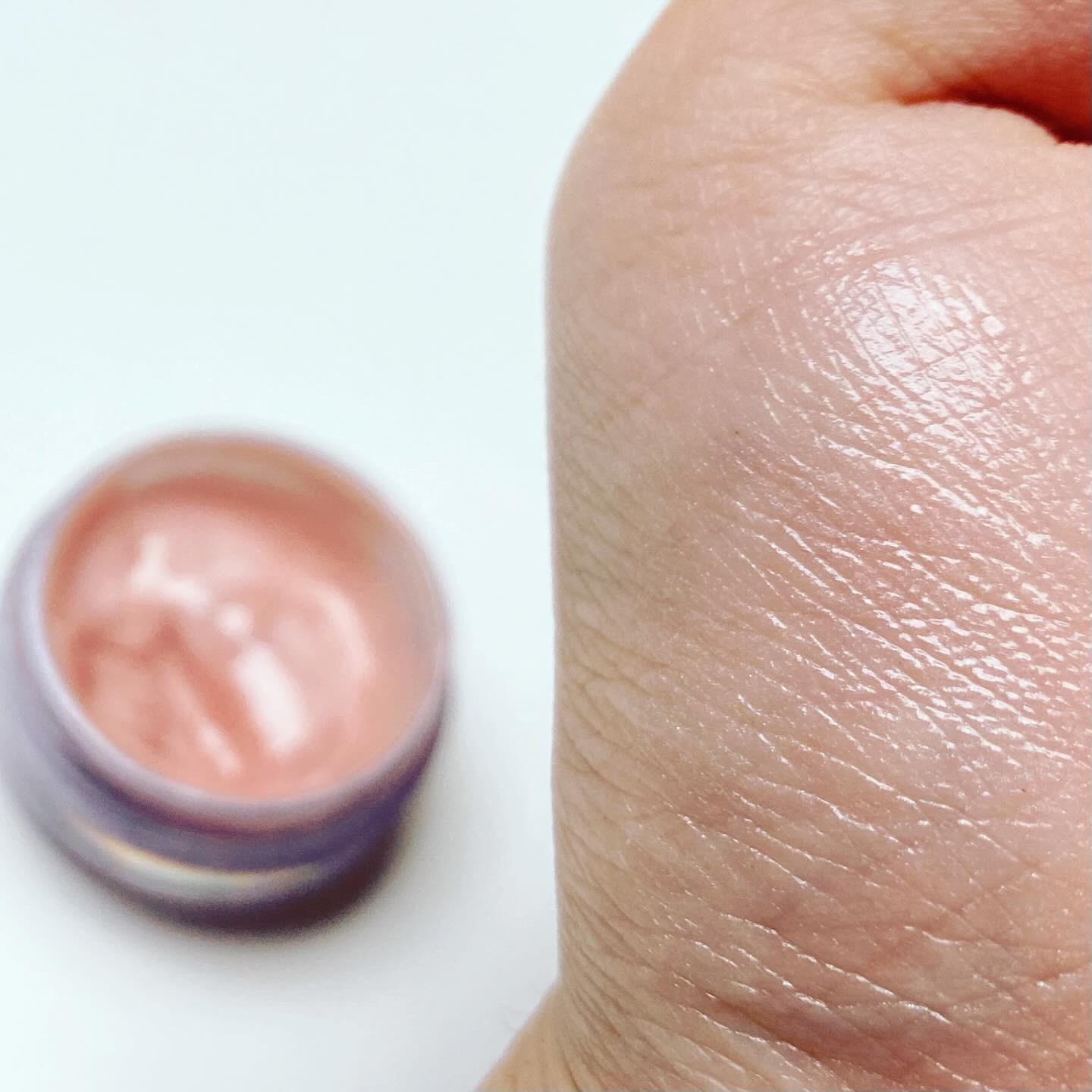 IDATE アイデイト ジェルハイライトのクチコミ「.

IDATE

アイデイト ジェルハイライト 01

ダイソー　100円コスメ！！
ジェル.....」（3枚目）