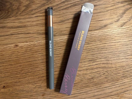 ニュアンスオン 3Dアイブロウ 001 グレー&ニュアンスオリーブ/BLEND BERRY/パウダーアイブロウの画像