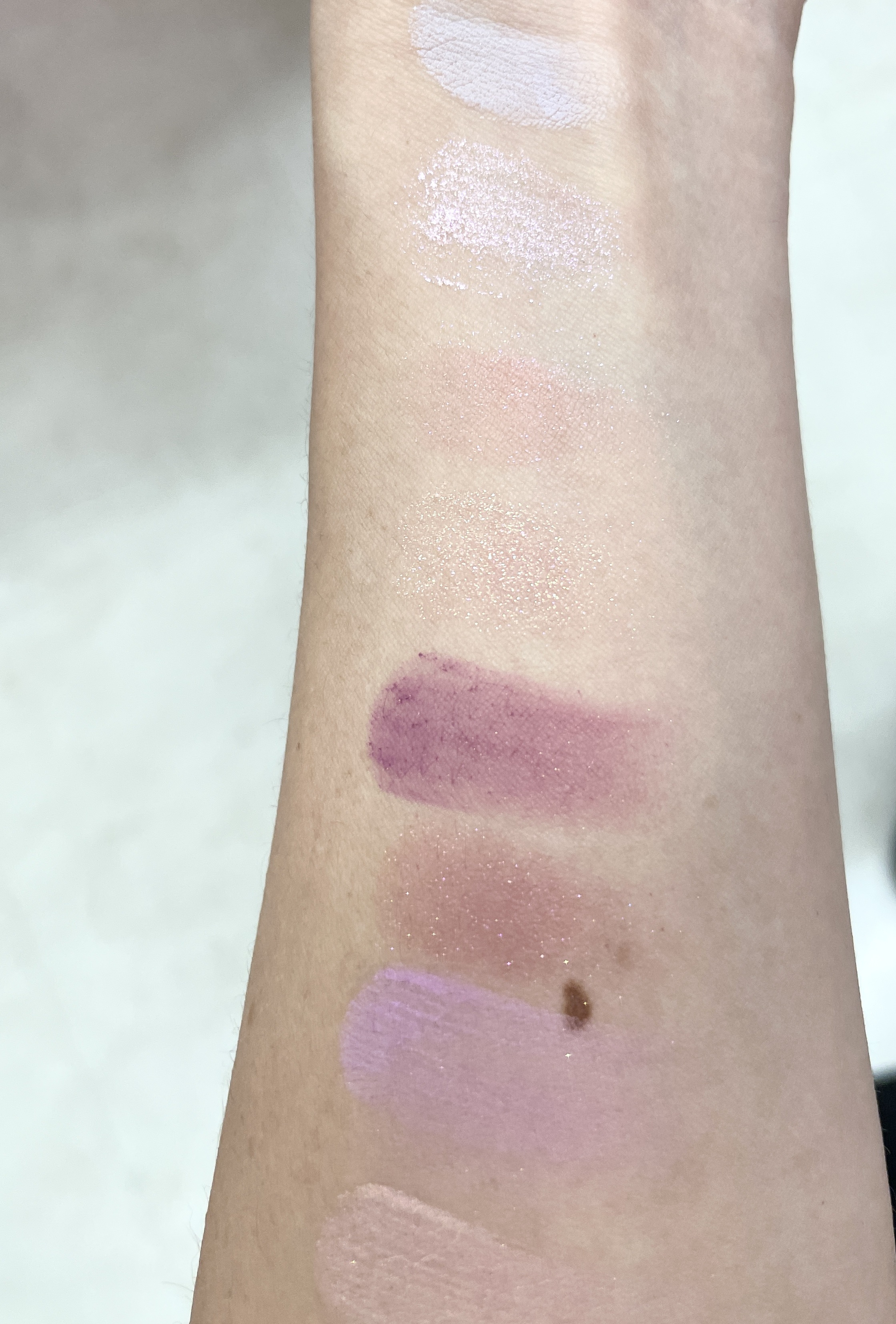 クォーツ 9色アイシャドウパレット(ドリームランドアイシャドウ) J14 タロイモクリーム/ZEESEA/アイシャドウパレットを使ったクチコミ（3枚目）