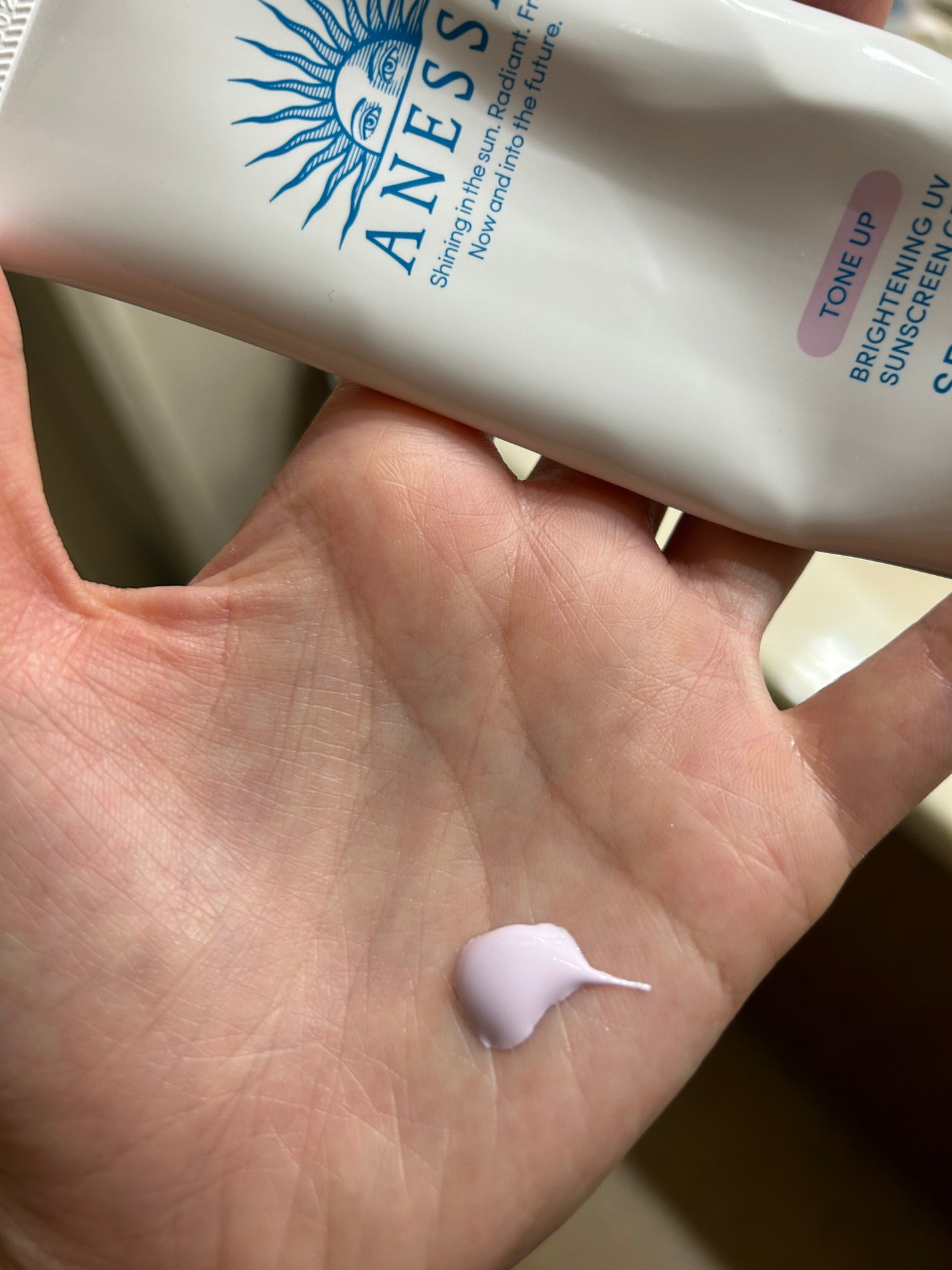 ブライトニングUV ジェル N/アネッサ/化粧下地を使ったクチコミ(1枚目)