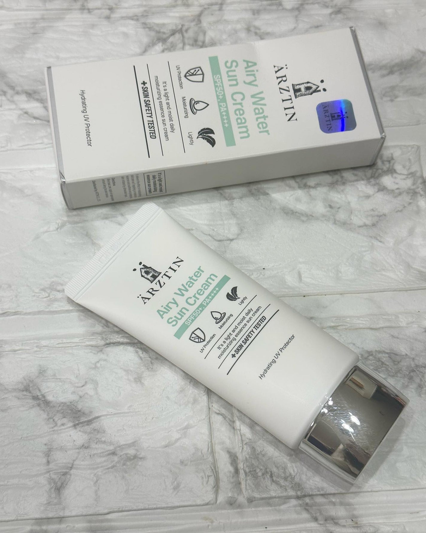 エアリーウォーターサンクリーム/エルツティン/日焼け止めクリームを使ったクチコミ(1枚目)