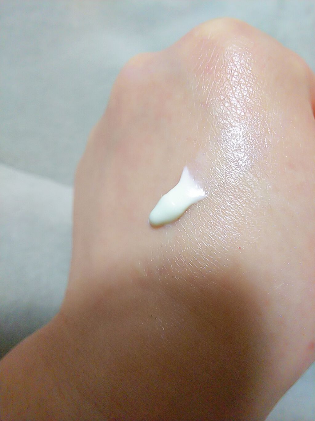 ニュアンスチェンジUV ジェル WT/アリィー/日焼け止めジェルを使ったクチコミ（2枚目）