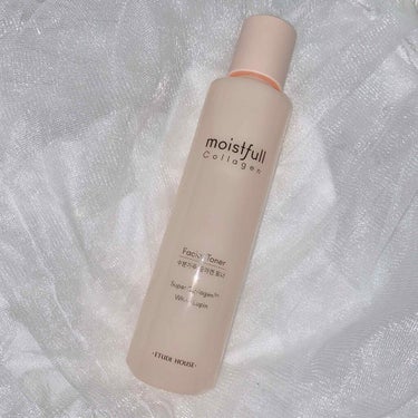 ETUDE HOUSE
moistfull collagen Facial Toner
モイストフルコラーゲン　トナー

昨年リニューアルされたエチュードの化粧水
リニューアル前の同じ化粧水を何年も使っ