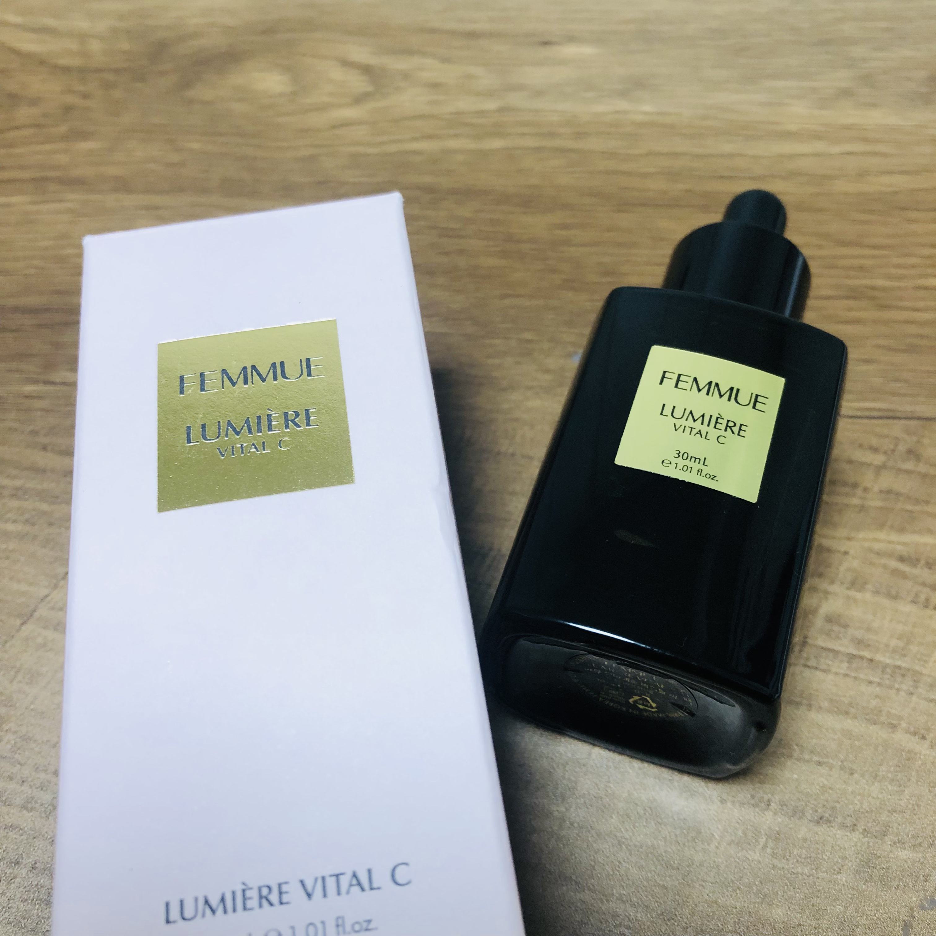 ルミエール ヴァイタルC/FEMMUE/ブースター・導入液を使ったクチコミ（1枚目）