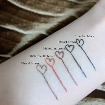 スキルレスライナー/LUMIURGLAS/リキッドアイライナーを使ったクチコミ(2枚目)