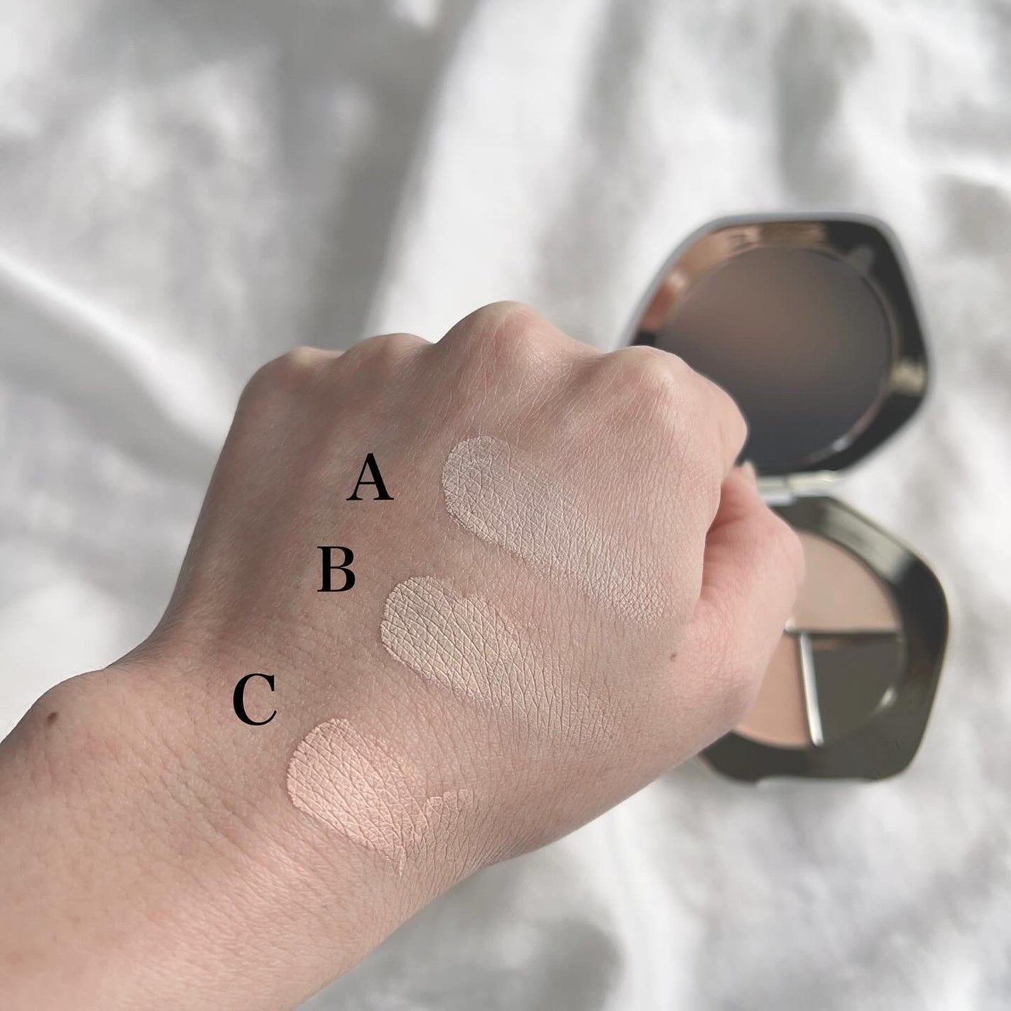 TIMAGE クリーミーコンシーラーパレット/TIMAGE/パレットコンシーラーを使ったクチコミ(5枚目)