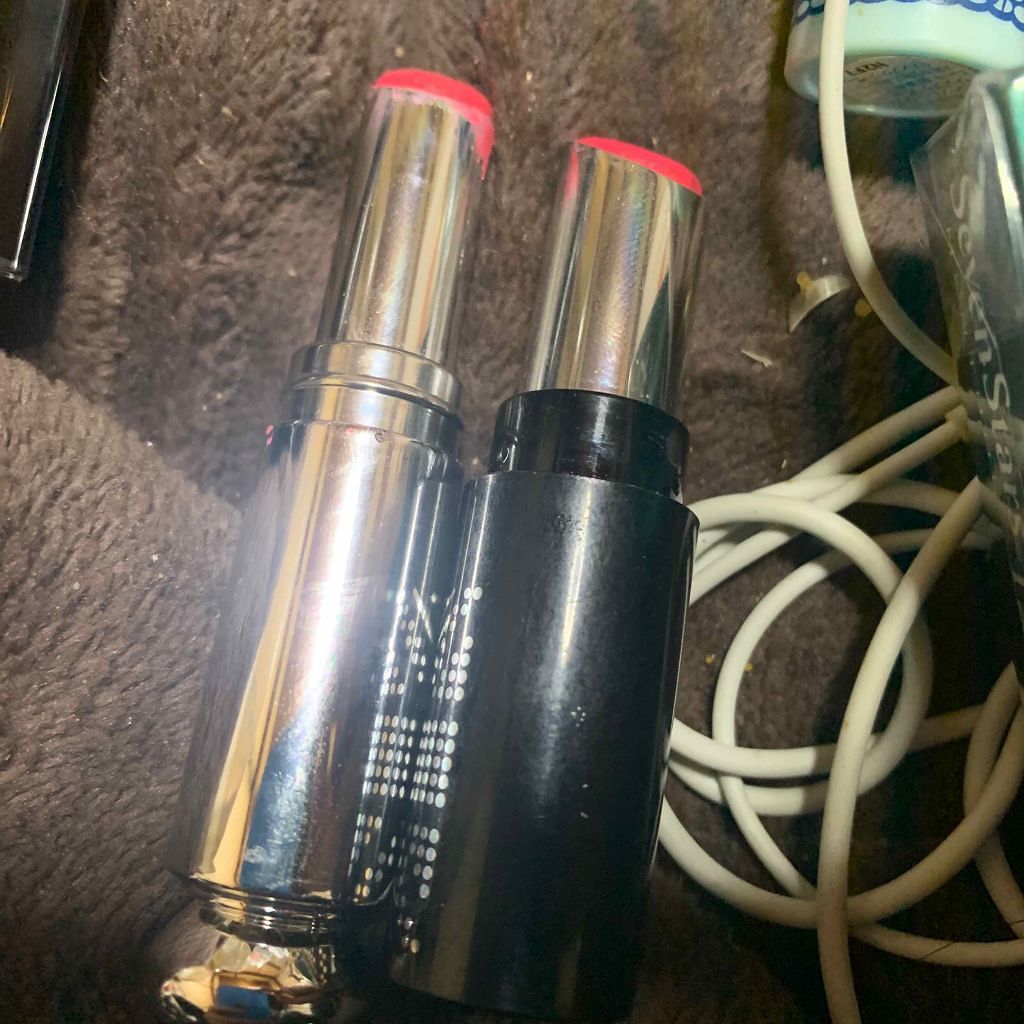 ユイルカレス/ロレアル パリ/リップグロスを使ったクチコミ（1枚目）