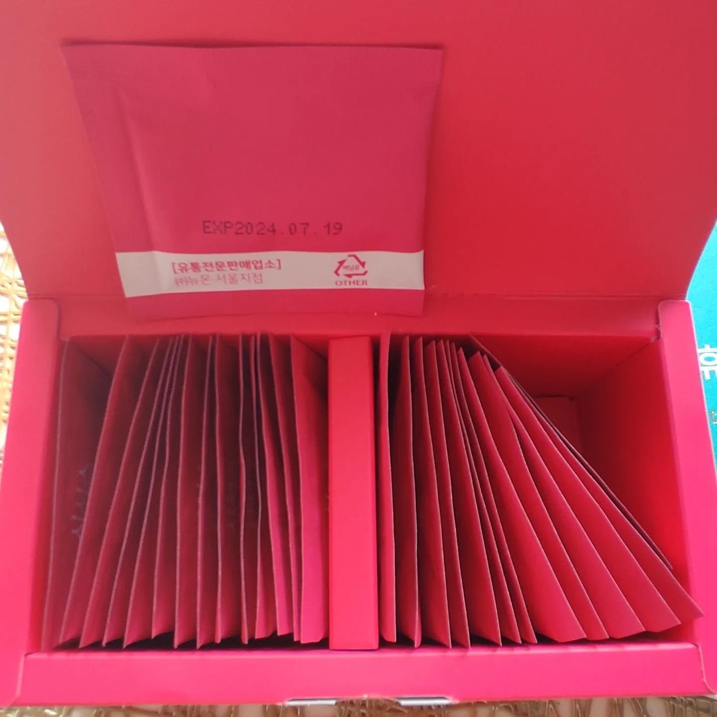 りれママ♥️韓国コスメ🇰🇷フォロバ✌️ on LIPS 「●シッサスFEELダイエット美容大国・韓国で大人気!1日ひと粒..」(2枚目)