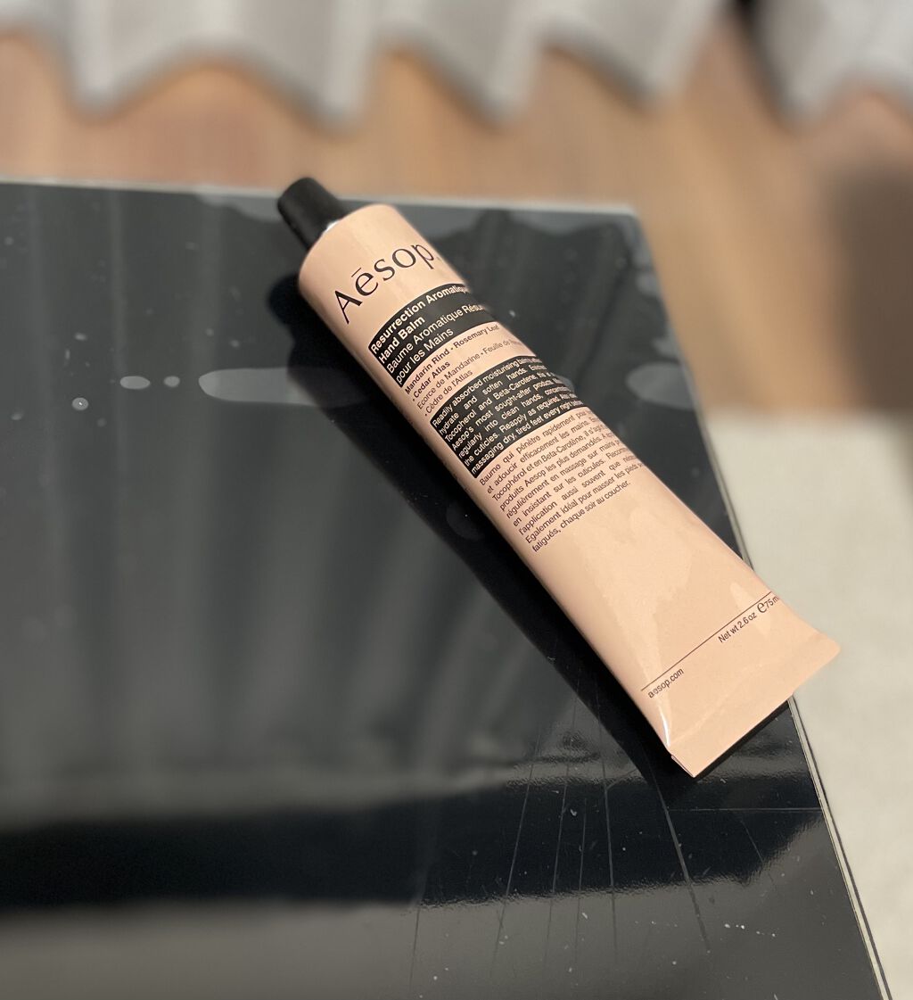 アンドラム アロマティック ハンドバーム/Aesop/ハンドクリームを使ったクチコミ（3枚目）