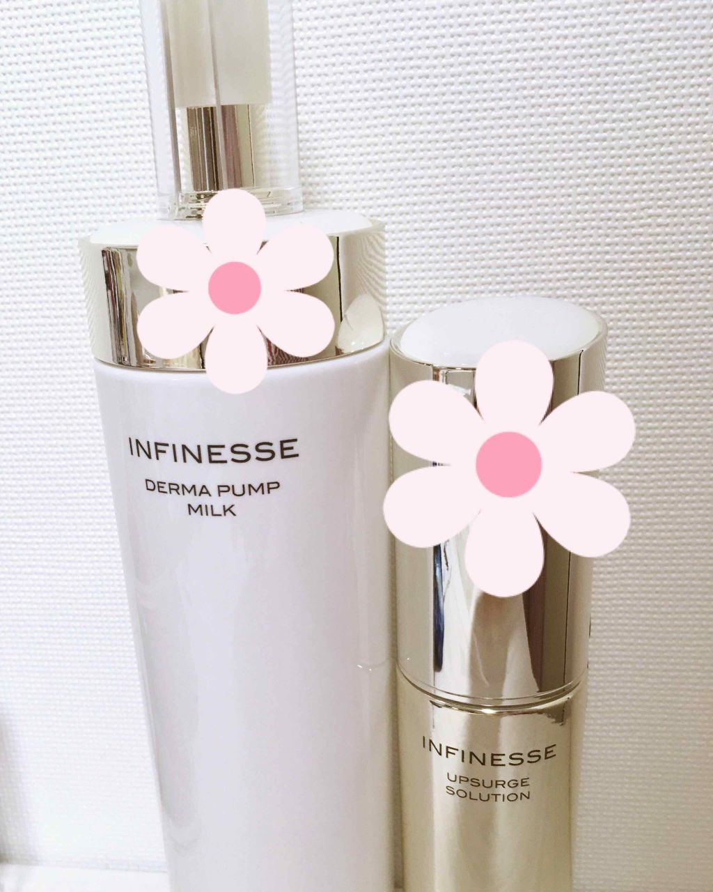 アルビオンアンフィネス✨
乳液だけ1本使ってみて、気に入ったのでリピと同時に美容液も投入♡

季節的には美白ラインのアンフィネスホワイトも気になったんだけど、、なんといってもハリ特化型成分の「OSK9」。これがお目当てならこちらのほうがいい