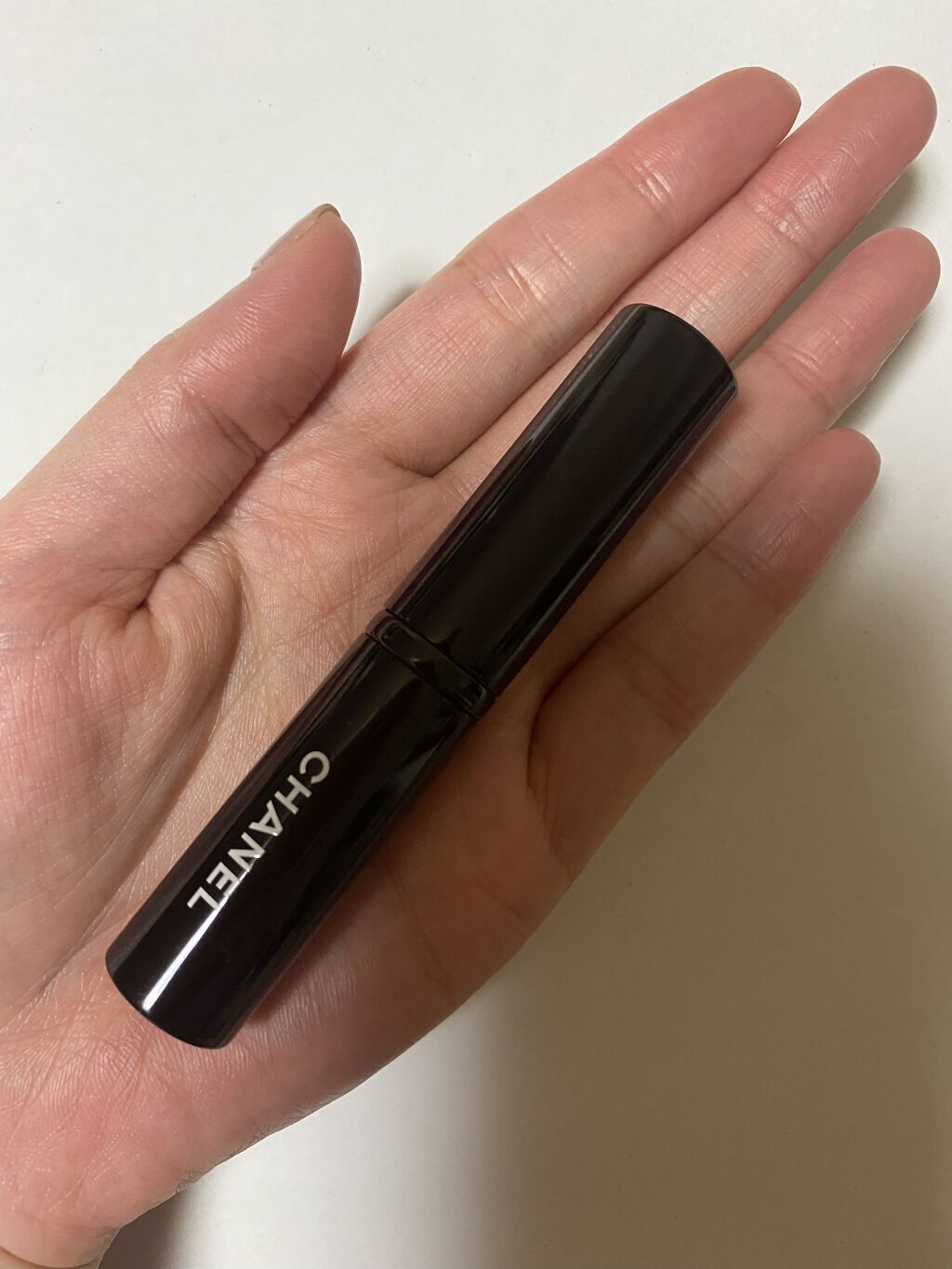 パンソー イルミナトゥール レトラクターブル 105/CHANEL/メイクブラシを使ったクチコミ（3枚目）