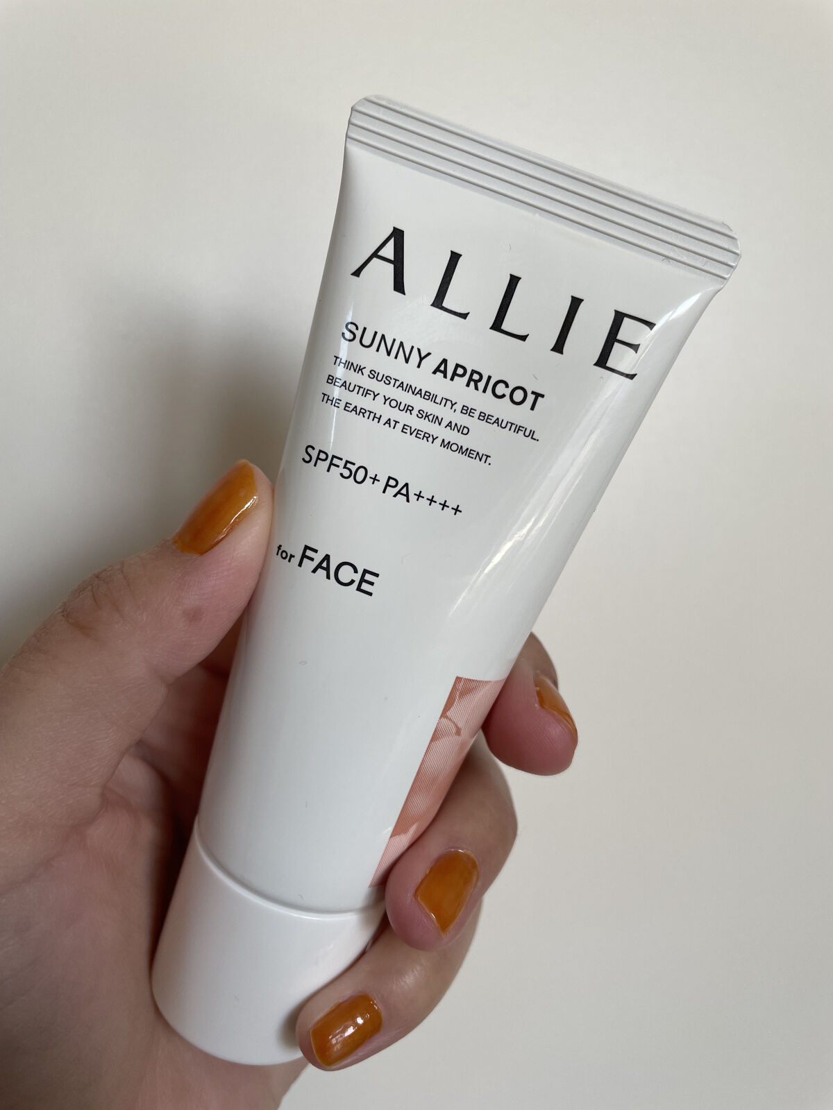 アリィー クロノビューティ カラーチューニングUV/アリィー/日焼け止めクリームを使ったクチコミ（2枚目）