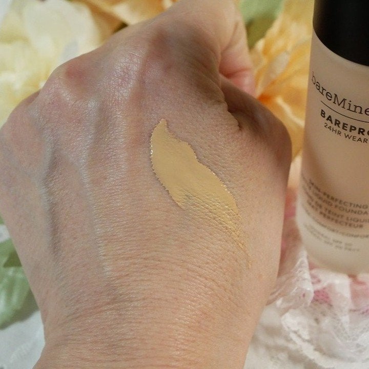 ベアプロ 24HR リキッド ファンデーション/bareMinerals/リキッドファンデーションを使ったクチコミ(6枚目)