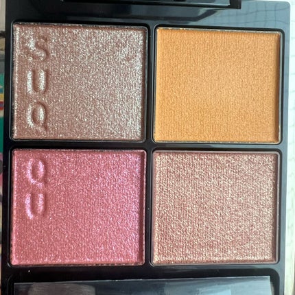 シグニチャー カラー アイズ/SUQQU/アイシャドウパレットを使ったクチコミ(2枚目)