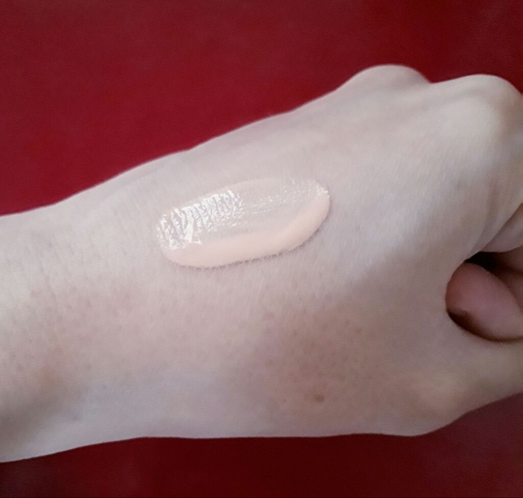 皮脂テカリ防止下地 保湿タイプ/CEZANNE/化粧下地を使ったクチコミ（3枚目）