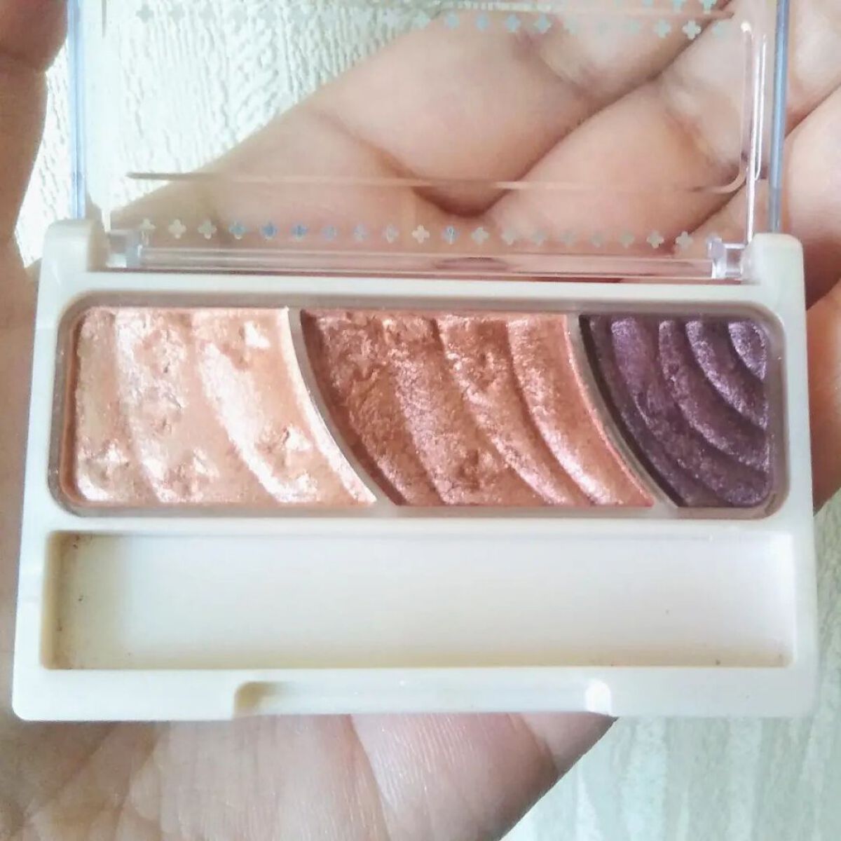 グリッターライナー(MFL リキッドアイシャドウ)/moitiful/グリッターを使ったクチコミ（2枚目）