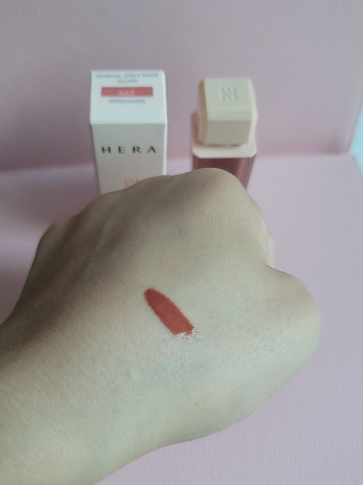 センシュアルスパイシーヌードグロス/HERA/リップグロスを使ったクチコミ（3枚目）