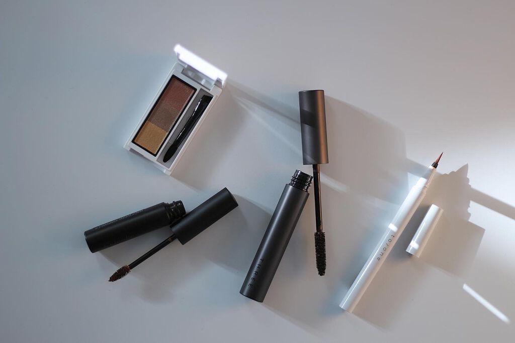 セルヴォーク インディケイトアイブロウパウダー/Celvoke/パウダーアイブロウを使ったクチコミ(2枚目)