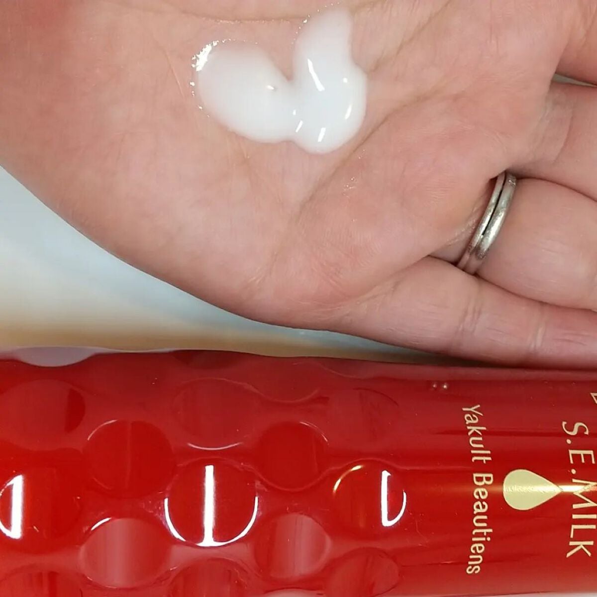 S.E.ミルク /ラクトデュウ/乳液を使ったクチコミ(2枚目)