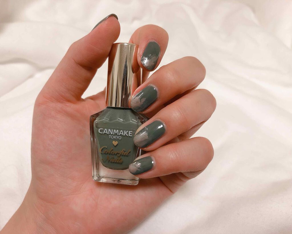 カラフルネイルズ/キャンメイク/マニキュアを使ったクチコミ(2枚目)