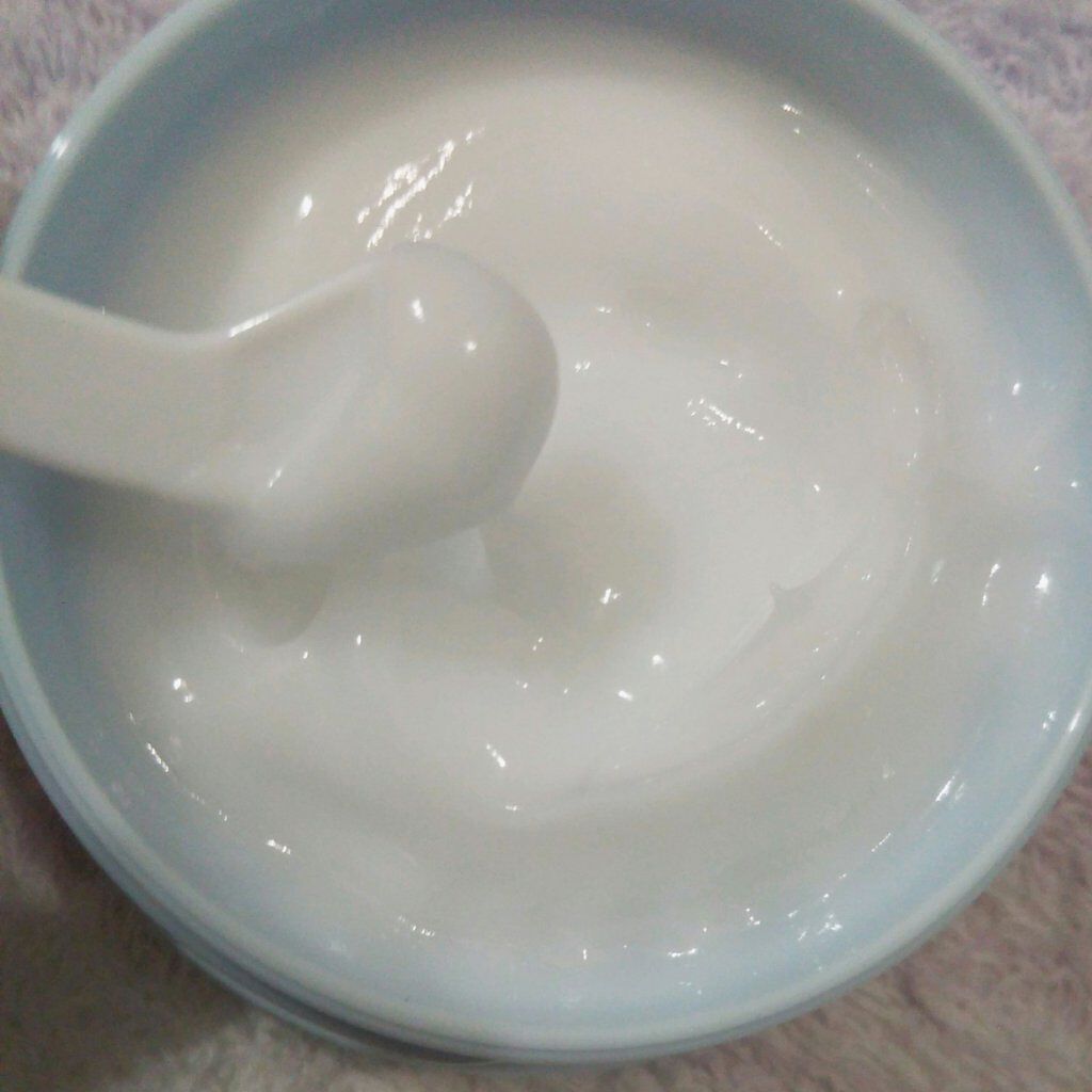 HERREST RICH WHITE/HERREST/オールインワン化粧品を使ったクチコミ(4枚目)