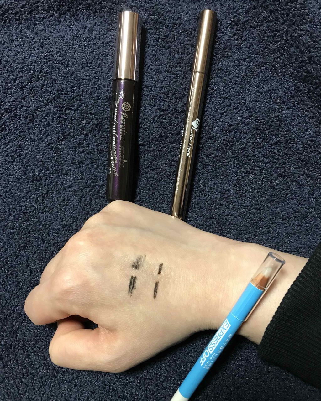 エクスプレス オフ/MAYBELLINE NEW YORK/ポイントメイクリムーバーを使ったクチコミ（2枚目）