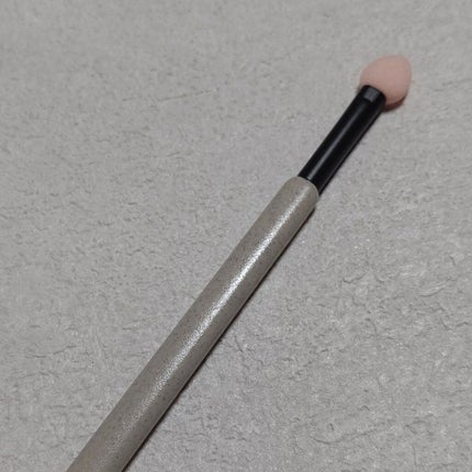 SHISEIDO アイカラーチップ・太 202のクチコミ「SHISEIDO アイカラーチップ・太 202 
久しぶりにチップを使用したくなったので購入.....」(2枚目)