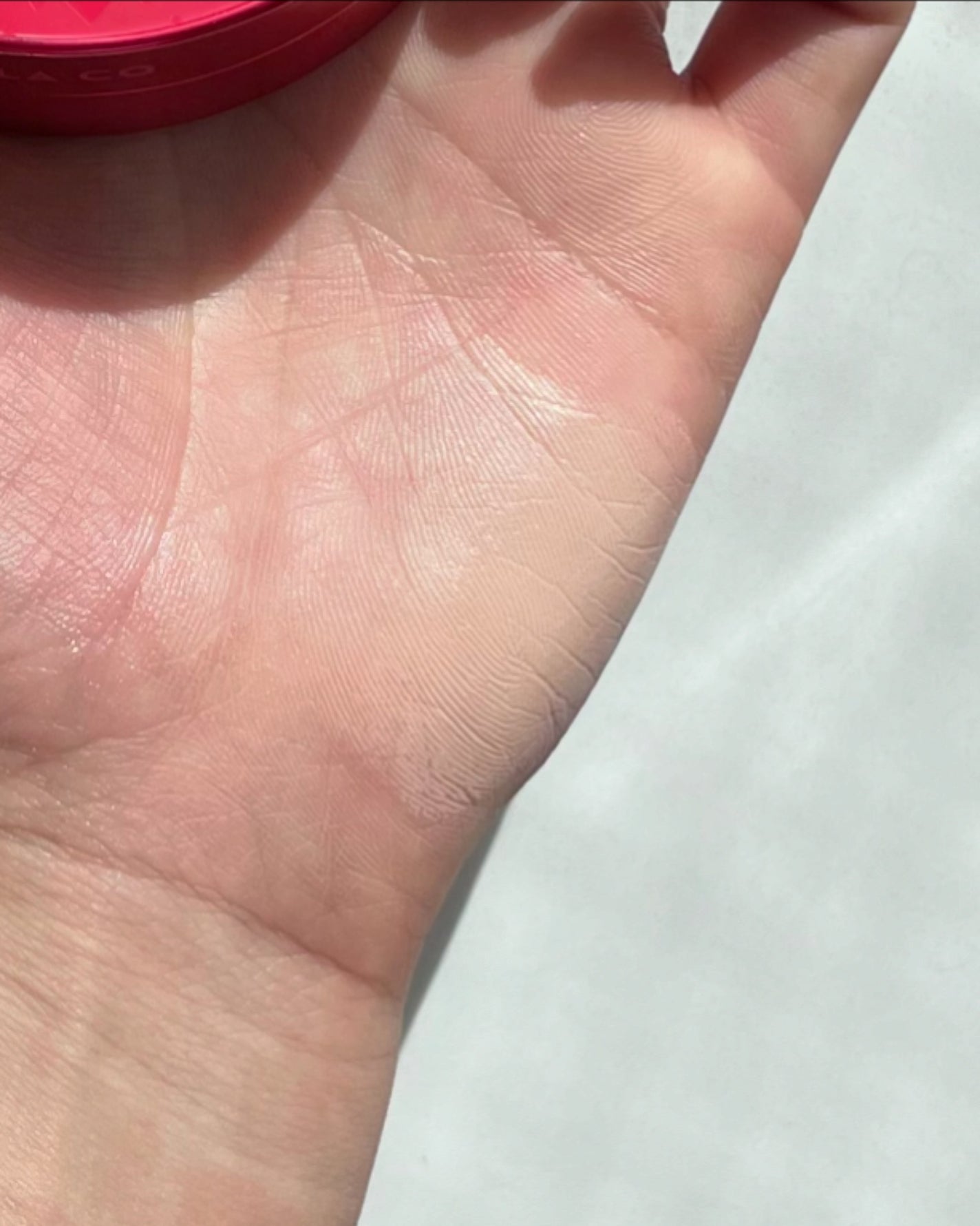 カバーリシャス アルティメット ホワイトクッション モイスチャー/BANILA CO/クッションファンデーションを使ったクチコミ(4枚目)