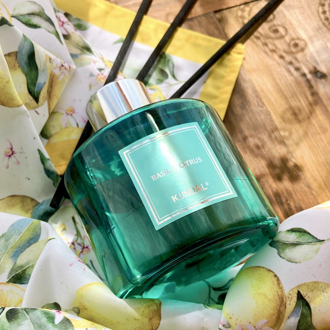 KUNDAL 日本限定 ボタニカルディフューザー