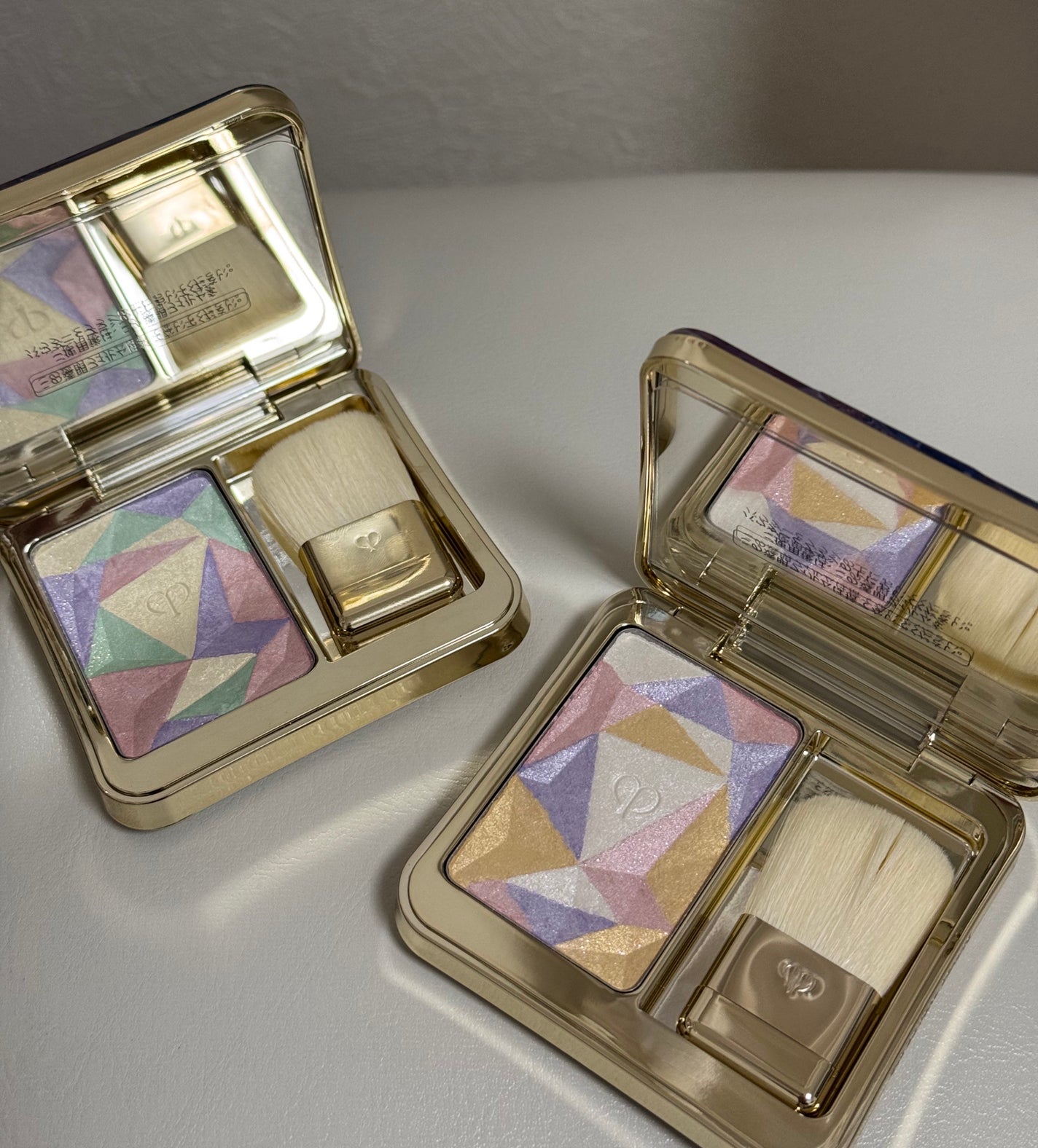 ル・レオスールデクラ /クレ・ド・ポー ボーテ/パウダーハイライトを使ったクチコミ(1枚目)