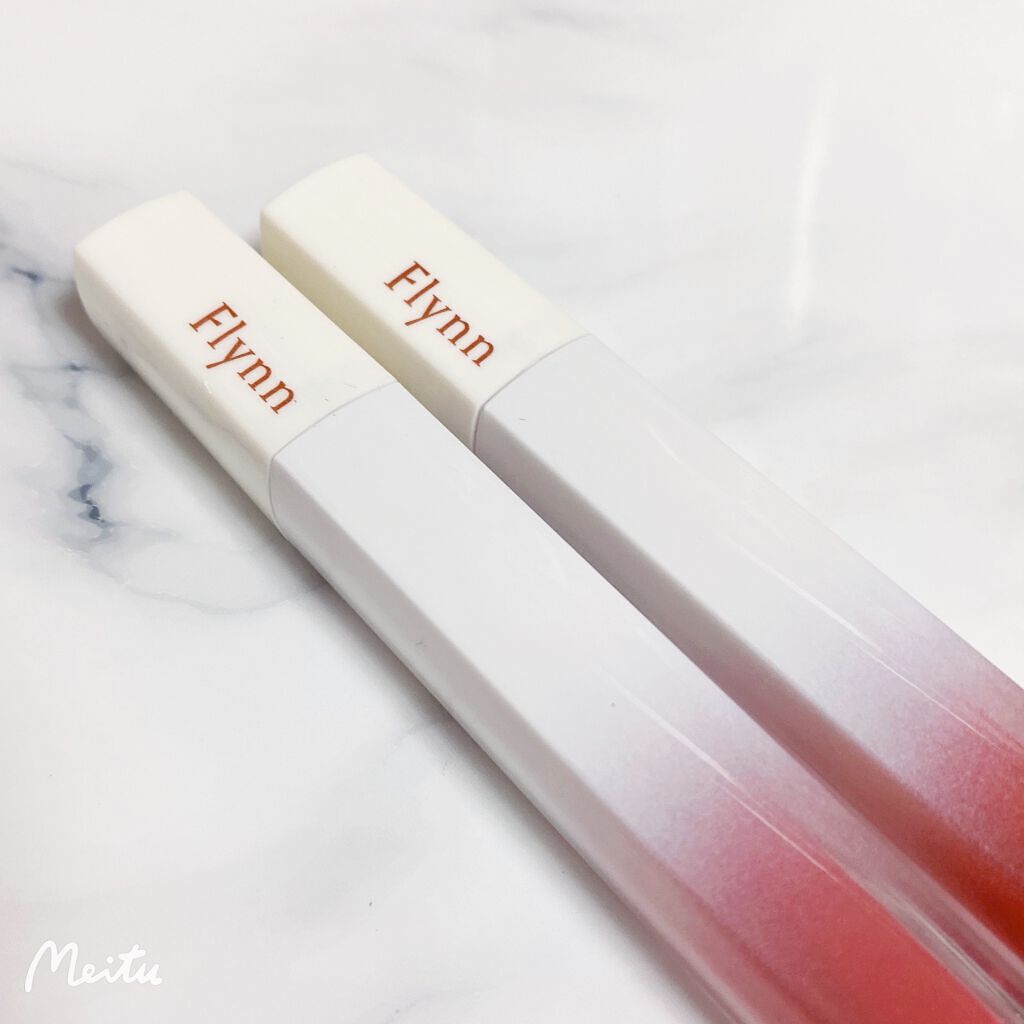 イリュージョンコーティングティント 303 ROMANCE PEONY/Flynn/リップティントを使ったクチコミ（2枚目）