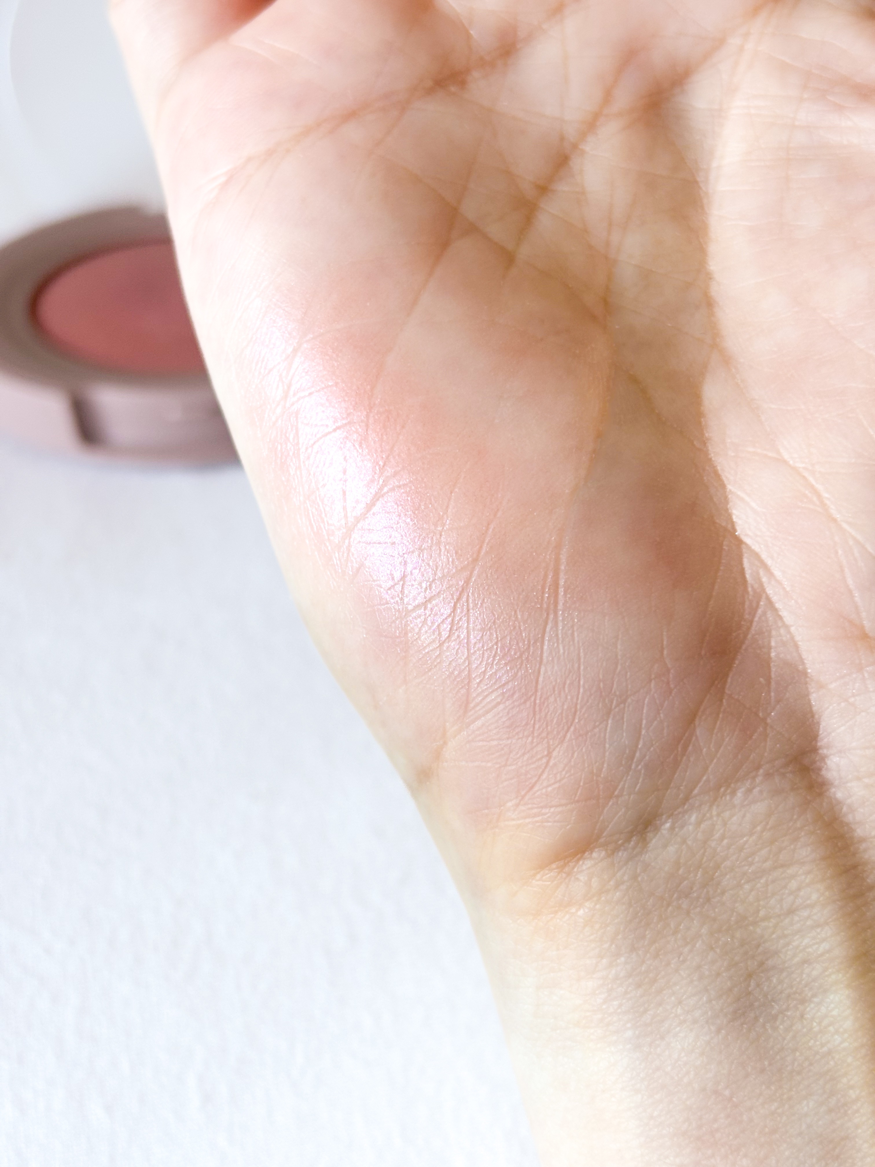 トゥルーディメンショングロウチーク/hince/パウダーチークを使ったクチコミ（2枚目）