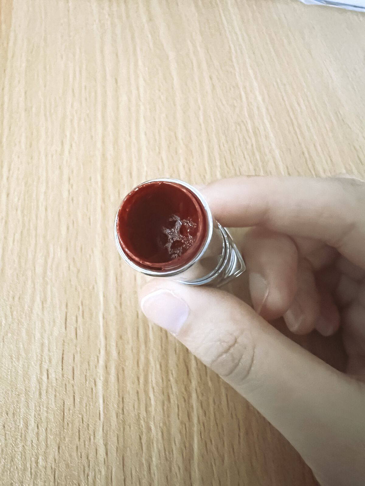 カラーセンセーショナル リップスティック A  RD638 スカーレット レッド/MAYBELLINE NEW YORK/口紅を使ったクチコミ（2枚目）