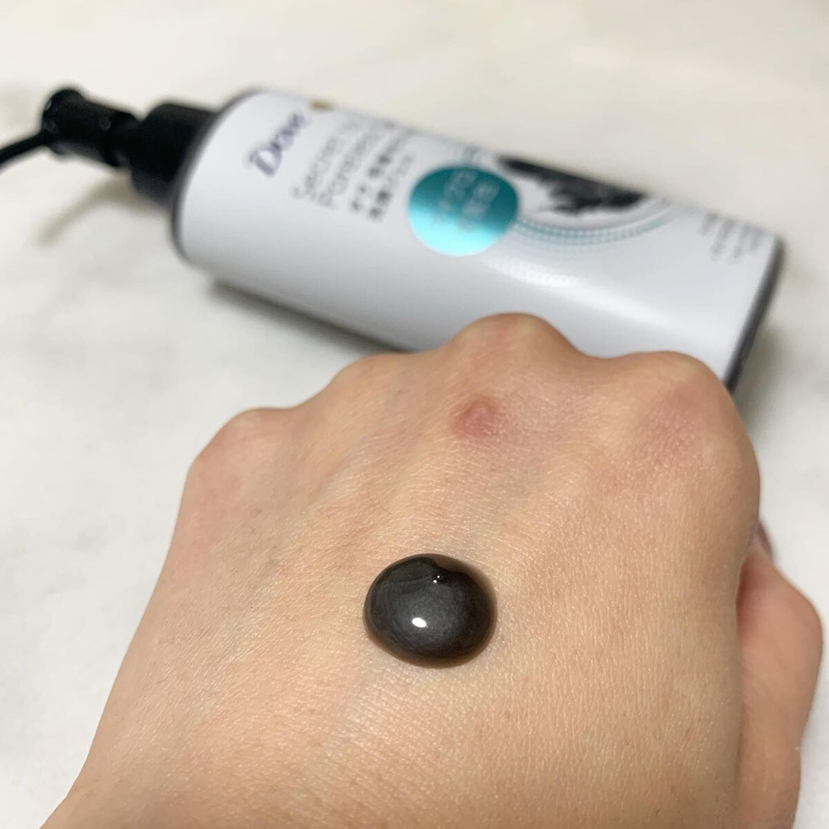 ダヴ 吸着毛穴ケア 洗顔ジェル/ダヴ/その他洗顔料を使ったクチコミ（2枚目）