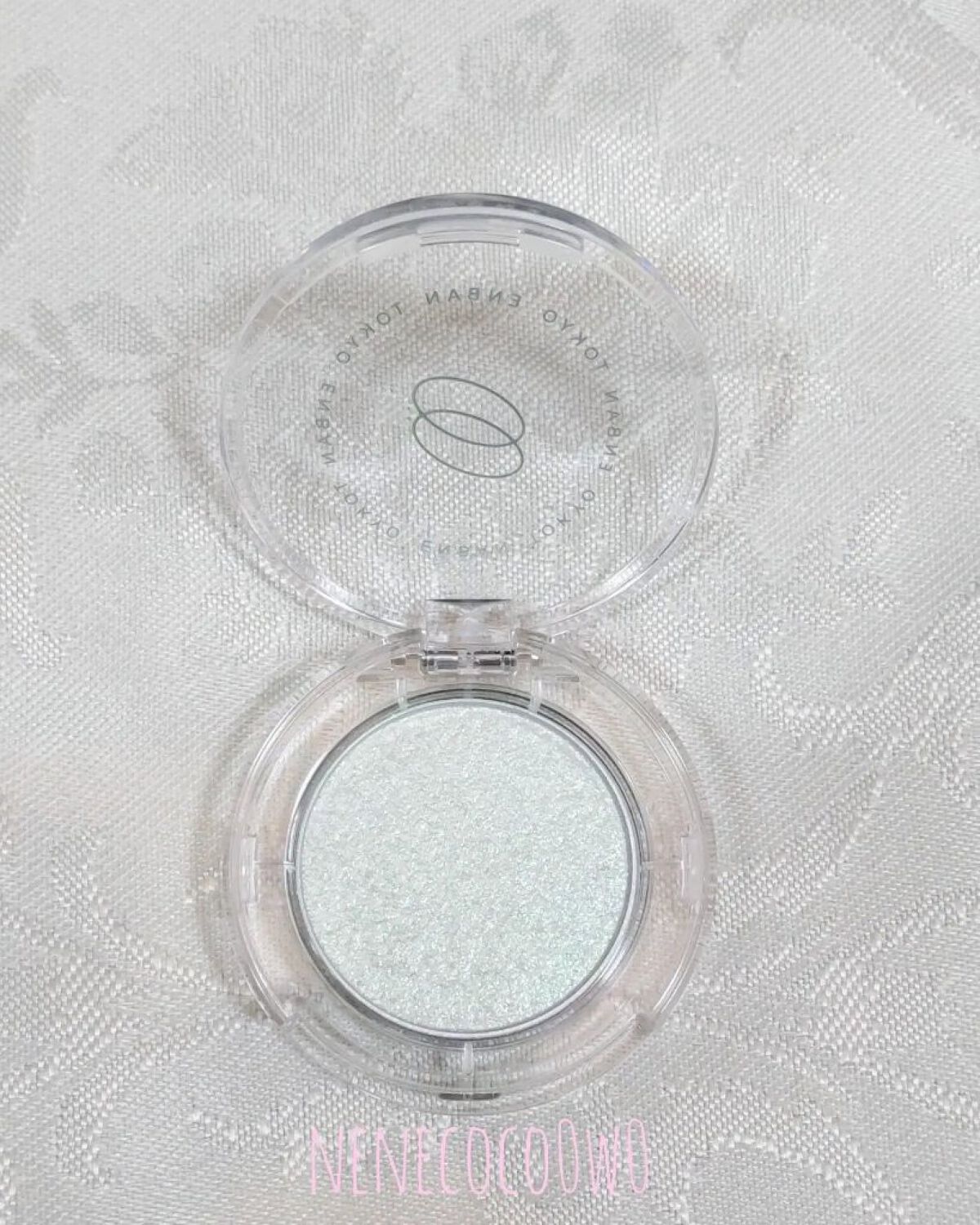 マルチグリッターカラー/ENBAN TOKYO/単色アイシャドウを使ったクチコミ（2枚目）