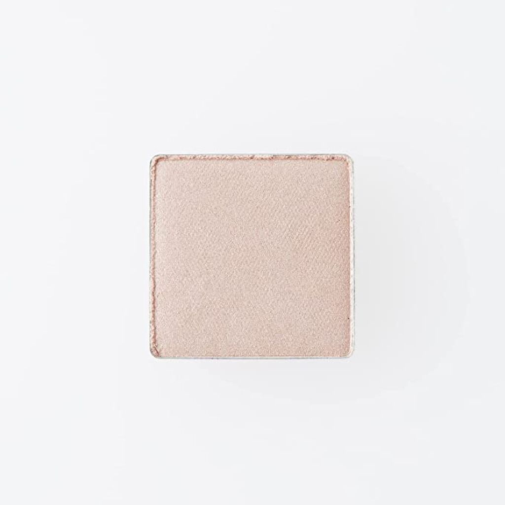 サテンベージュ