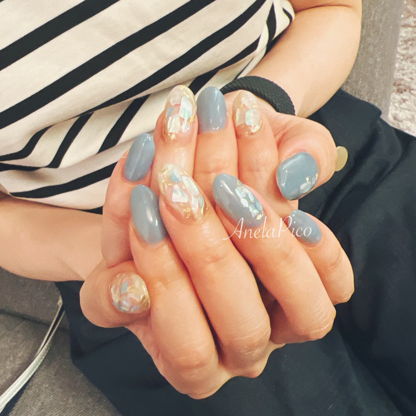 mamico on LIPS 「*お客様ネイル💅✨シェルをふんだんに使ったネイル〜😊くすみブル..」(1枚目)