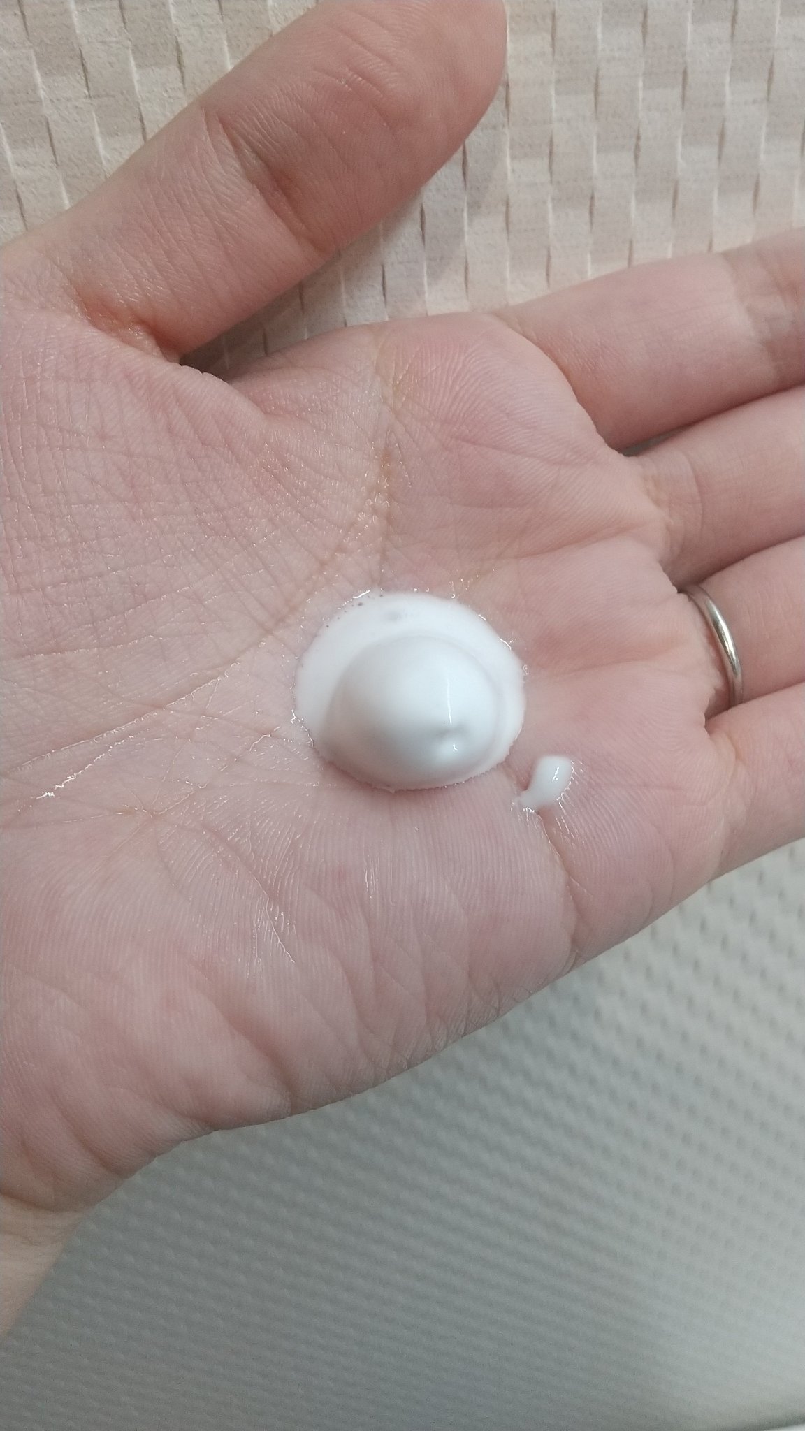 サロンプラス V.I.O 濃密泡セラム/サロンプラス/デリケートゾーンケアを使ったクチコミ（2枚目）