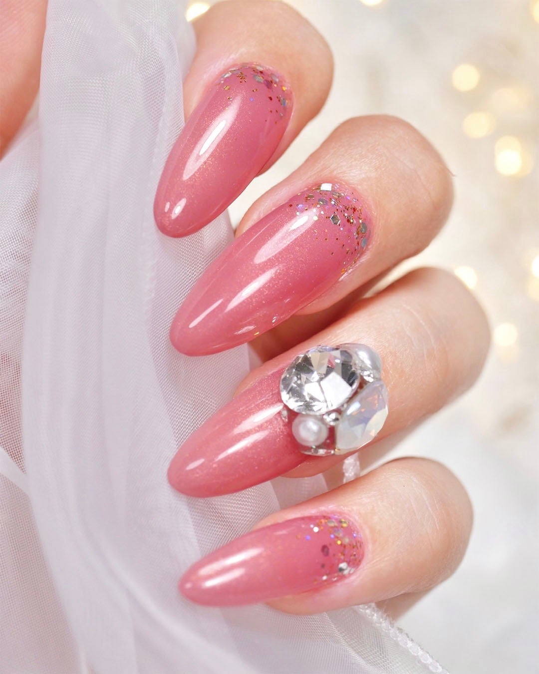 リアジェル on LIPS 「12/1920:00-@reagel.nail新発売S049シ..」(6枚目)