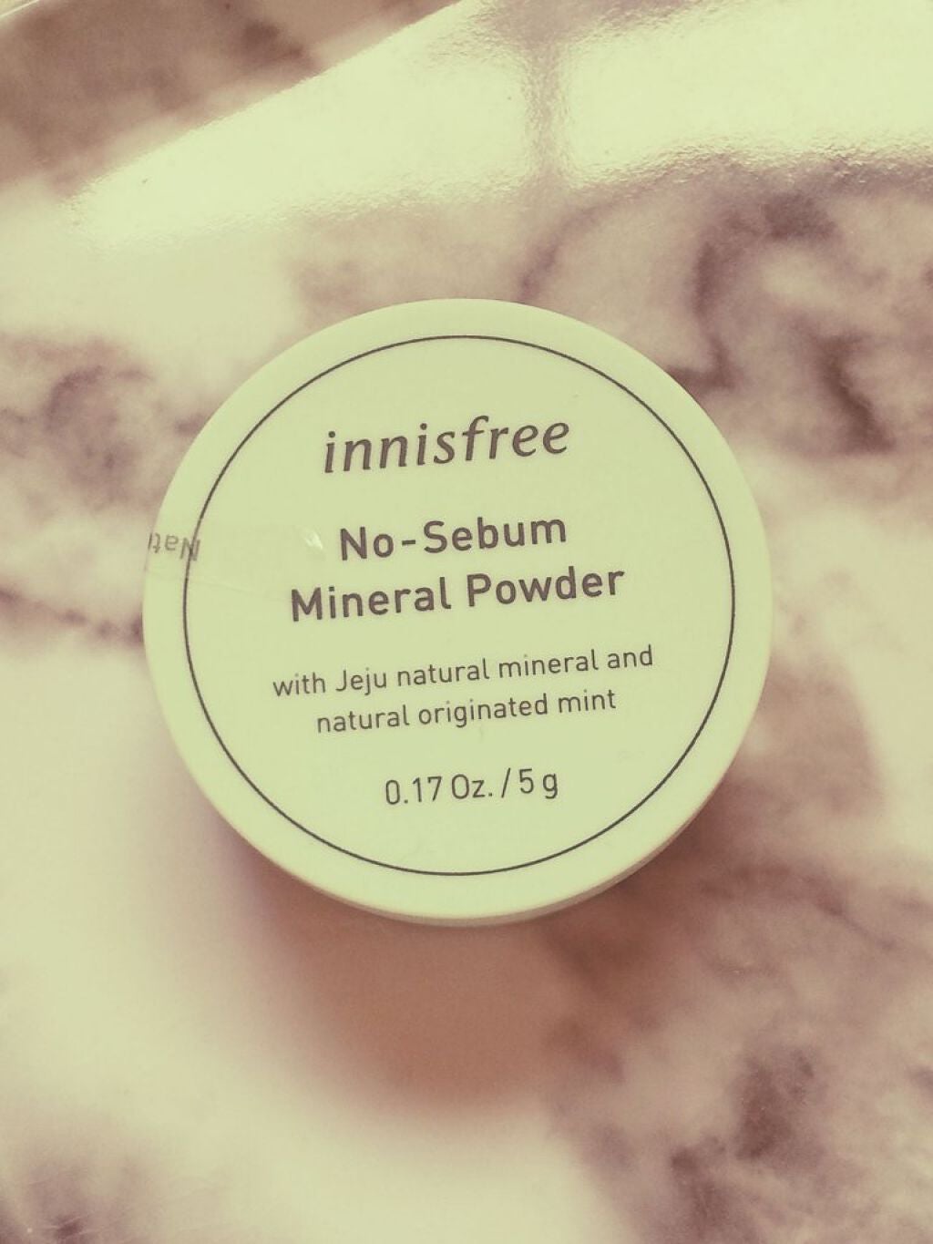 ノーセバム ミネラルパウダー/innisfree/ルースパウダーを使ったクチコミ(1枚目)