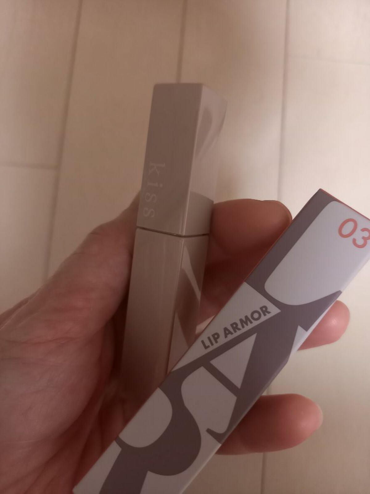 リップアーマー/KiSS/口紅を使ったクチコミ(1枚目)