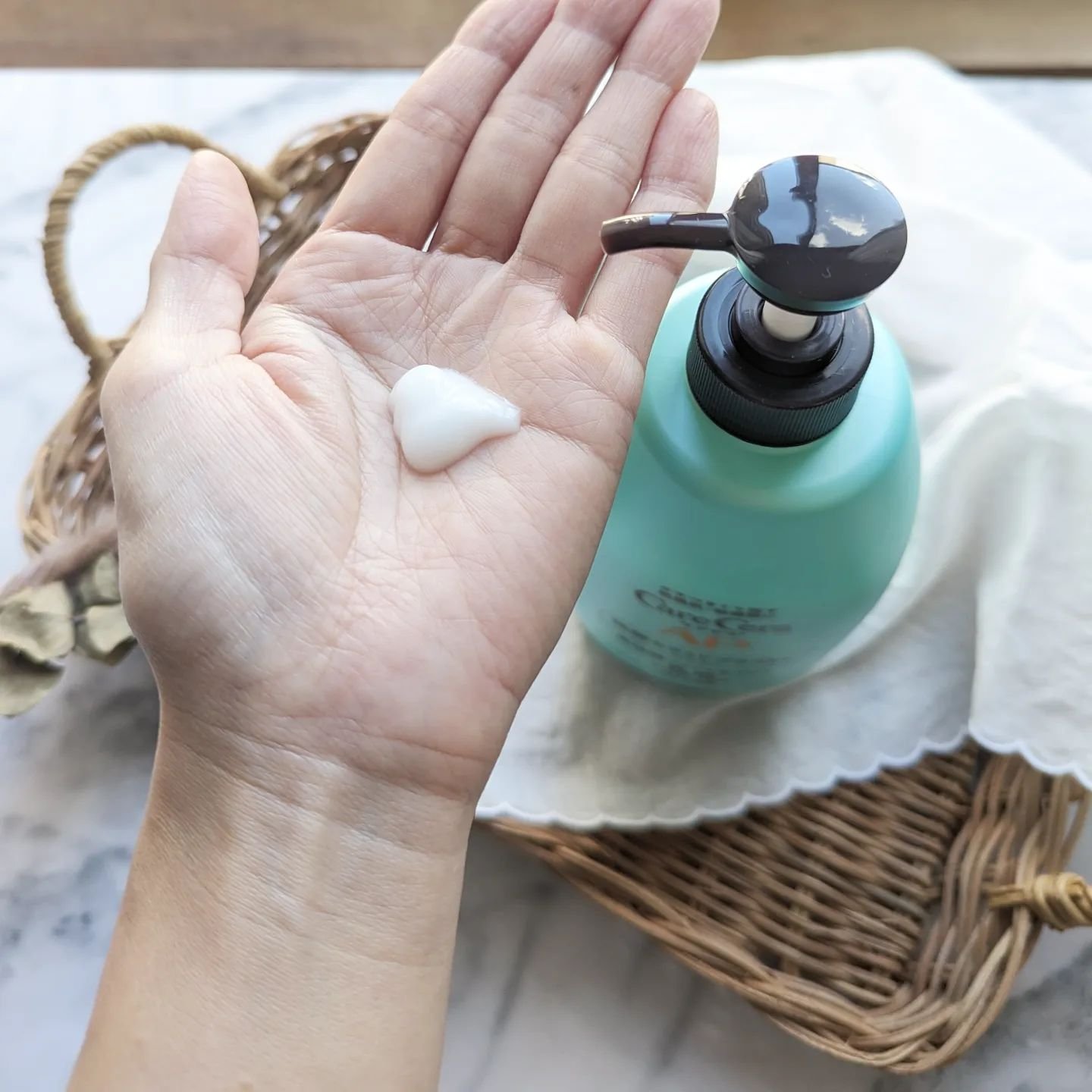 ケアセラ APフェイス＆ボディ乳液/ケアセラ/ボディミルクを使ったクチコミ（3枚目）