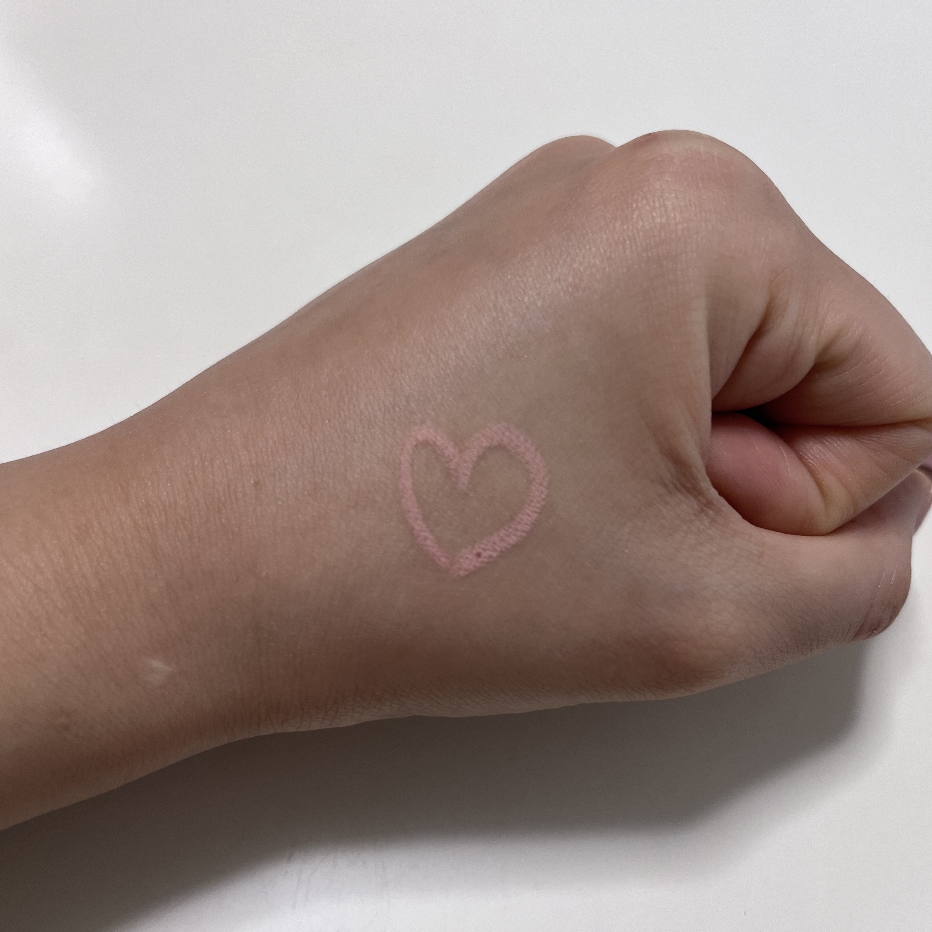 ポイントコンシーラー/CipiCipi/ペンシルコンシーラーを使ったクチコミ（2枚目）