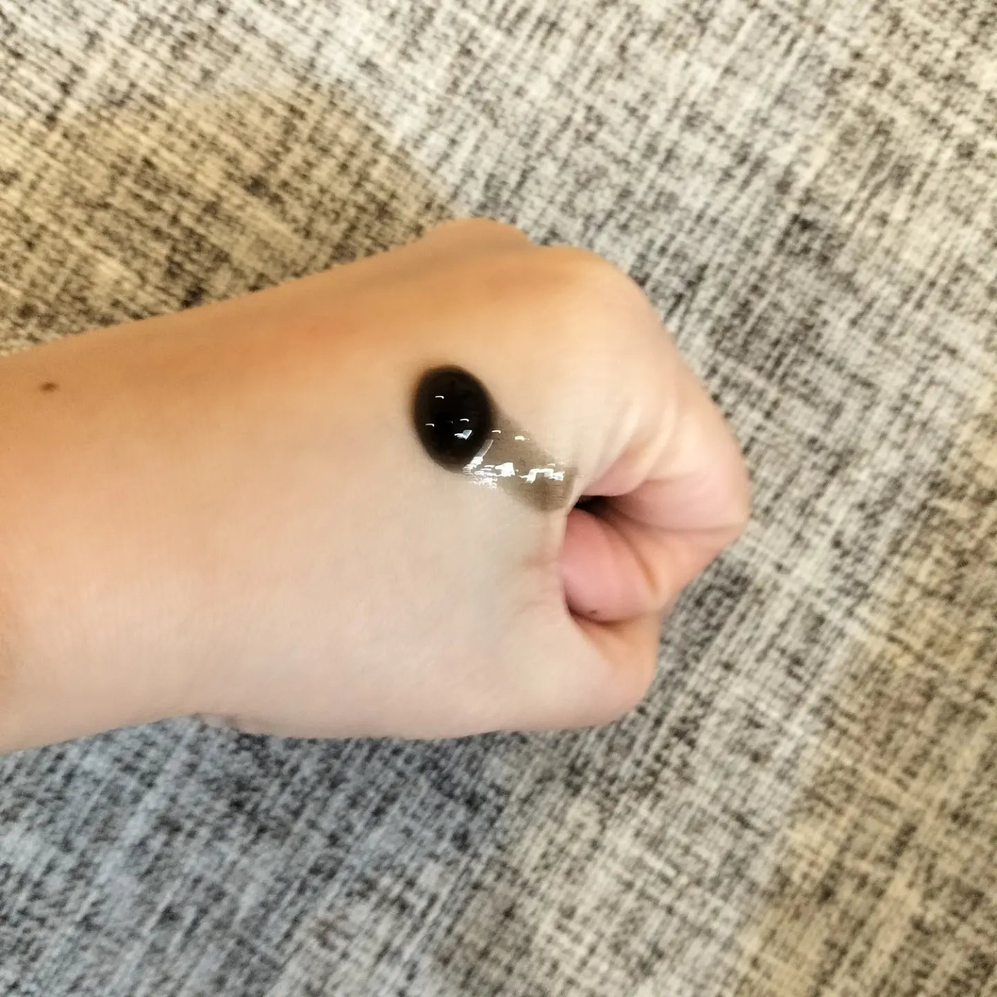 ホットブラックジェルクレンジング/.akaran/クレンジングジェルを使ったクチコミ（2枚目）