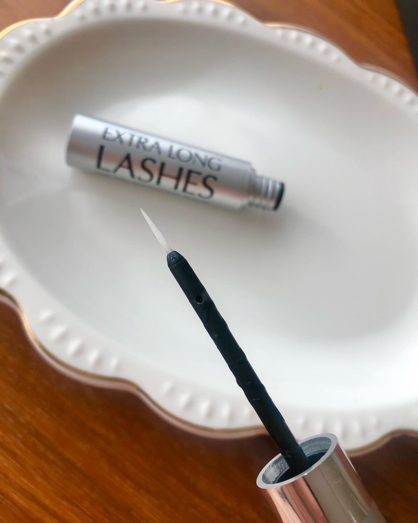 riko on LIPS 「最近使ってるまつ毛美容液はポーランド🇵🇱で話題の『EXTRAL..」(3枚目)