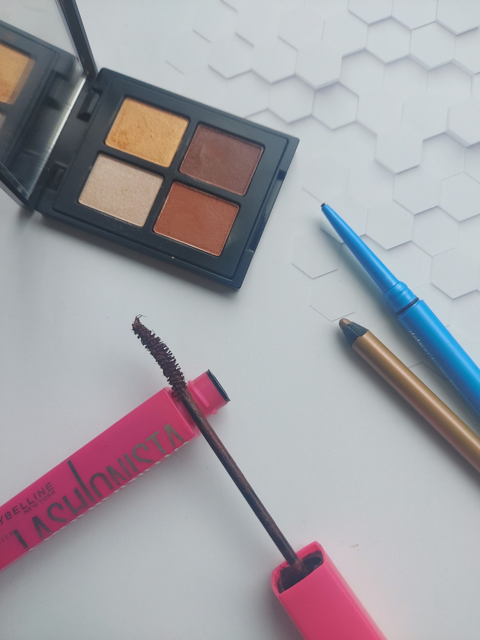 エトワルローズ 4色アイシャドウ 10 ミエル/Étoile Rose/アイシャドウパレットを使ったクチコミ（1枚目）