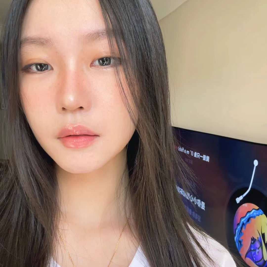 fabulous_cosme_52xg on LIPS 「TKshortvideomodelSalary:Monthly..」(2枚目)